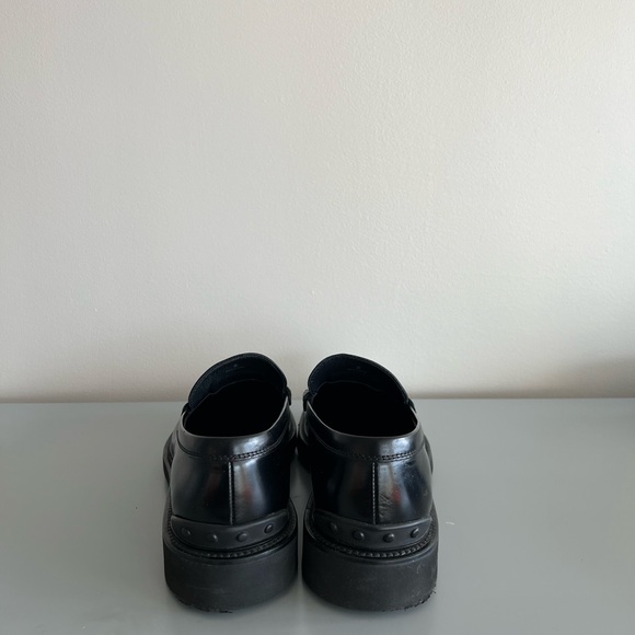 Tod’s Loafers size 8